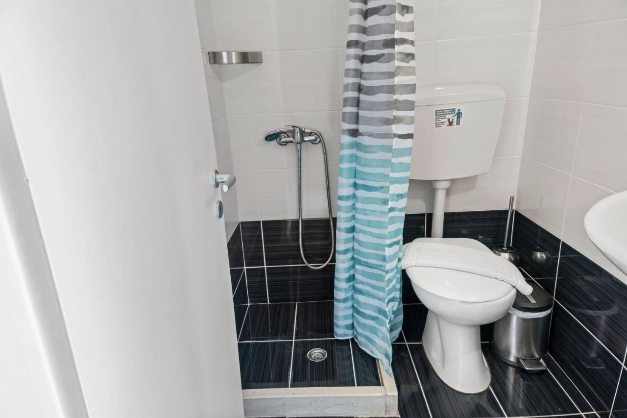 Oceanis Rooms Mikros Gialos Buitenkant foto