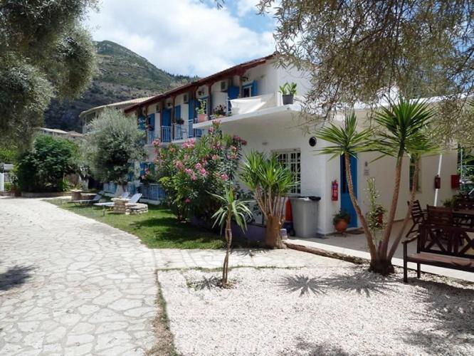 Oceanis Rooms Mikros Gialos Buitenkant foto